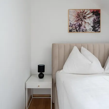 Ideales Stadtapartment Fuer 4 Personen Graz Exterior photo