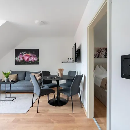 Ideales Stadtapartment Fuer 4 Personen Graz Exterior photo