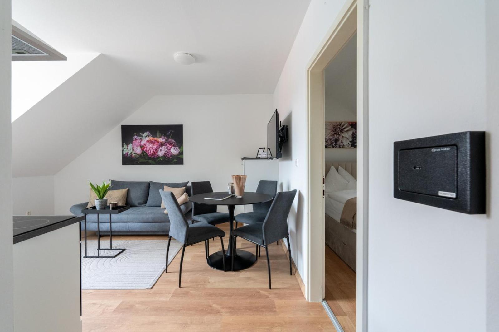 Apartment Ideales Stadtapartment Fuer 4 Personen *